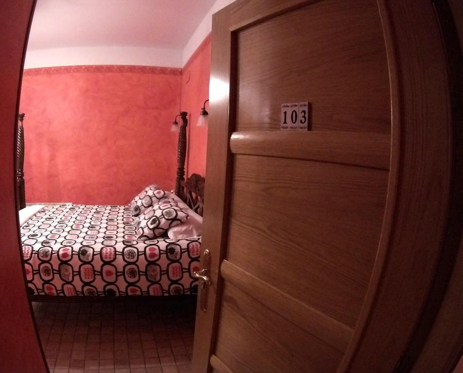 Hosteria Natura Segovia Kültér fotó